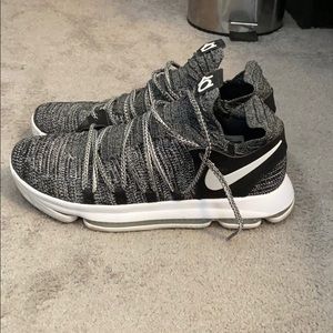 Kevin Durant size 11 worn once